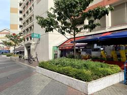 Tampines Heart (D18), Shop House #523192161